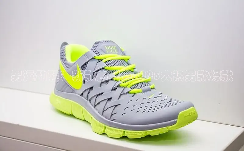 男运动鞋：新款白配色2025大热男款爆款